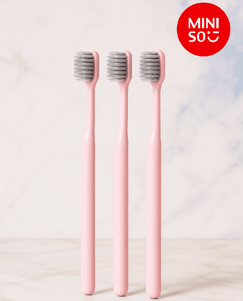 Toothbrushes with Soft Bristles & Broad Head (3 pieces)